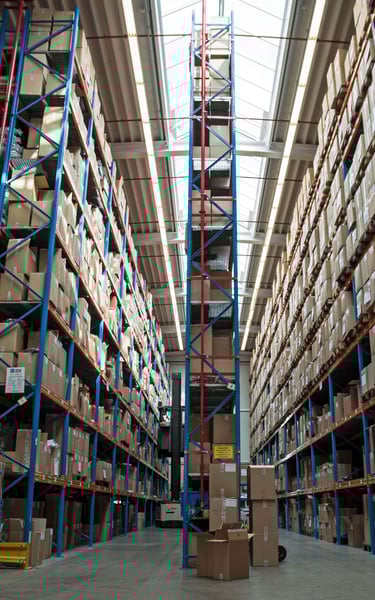 Einblick ins Lager bei Weitblick